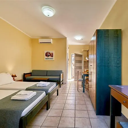 Inea & Aparthotel 2*