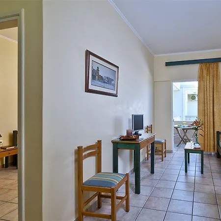 Inea & 2* Agioi Apostoli (Crete)